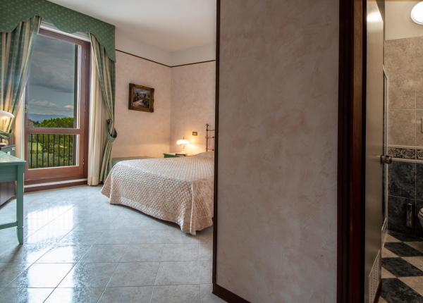 fortunaresort en easter-stay-in-tuscany-for-couples 016